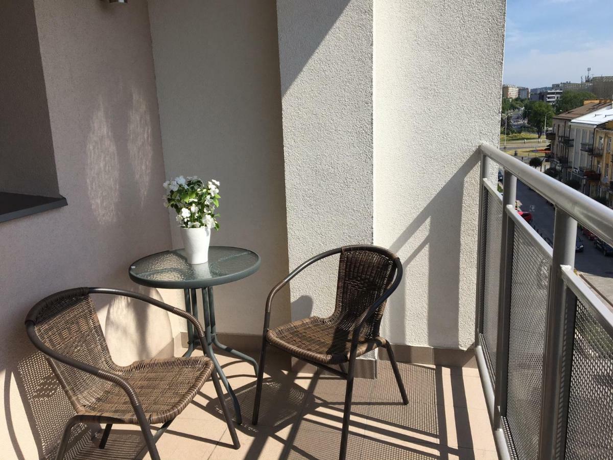 Family & Business Sauna Apartments Rynek Centrum Downtown - 2 Bedroom With Private Sauna, Balcony, Parking Kielce Esterno foto
