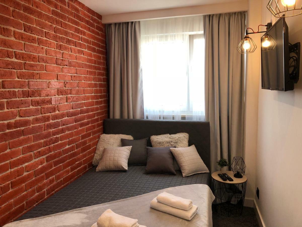 Family & Business Sauna Apartments Rynek Centrum Downtown - 2 Bedroom With Private Sauna, Balcony, Parking Kielce Esterno foto