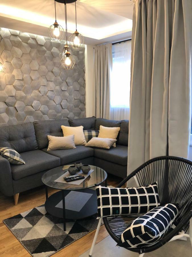 Family & Business Sauna Apartments Rynek Centrum Downtown - 2 Bedroom With Private Sauna, Balcony, Parking Kielce Esterno foto