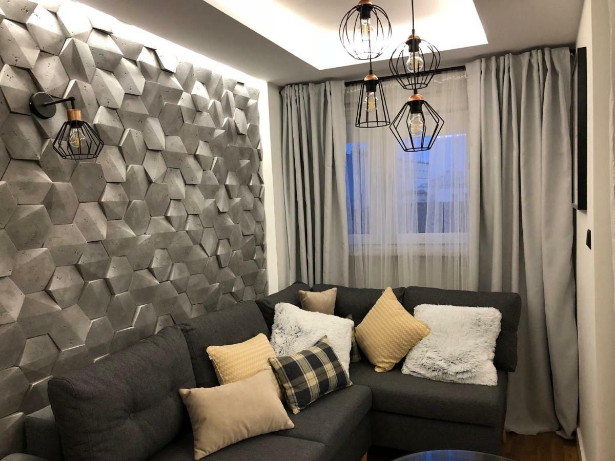 Family & Business Sauna Apartments Rynek Centrum Downtown - 2 Bedroom With Private Sauna, Balcony, Parking Kielce Esterno foto